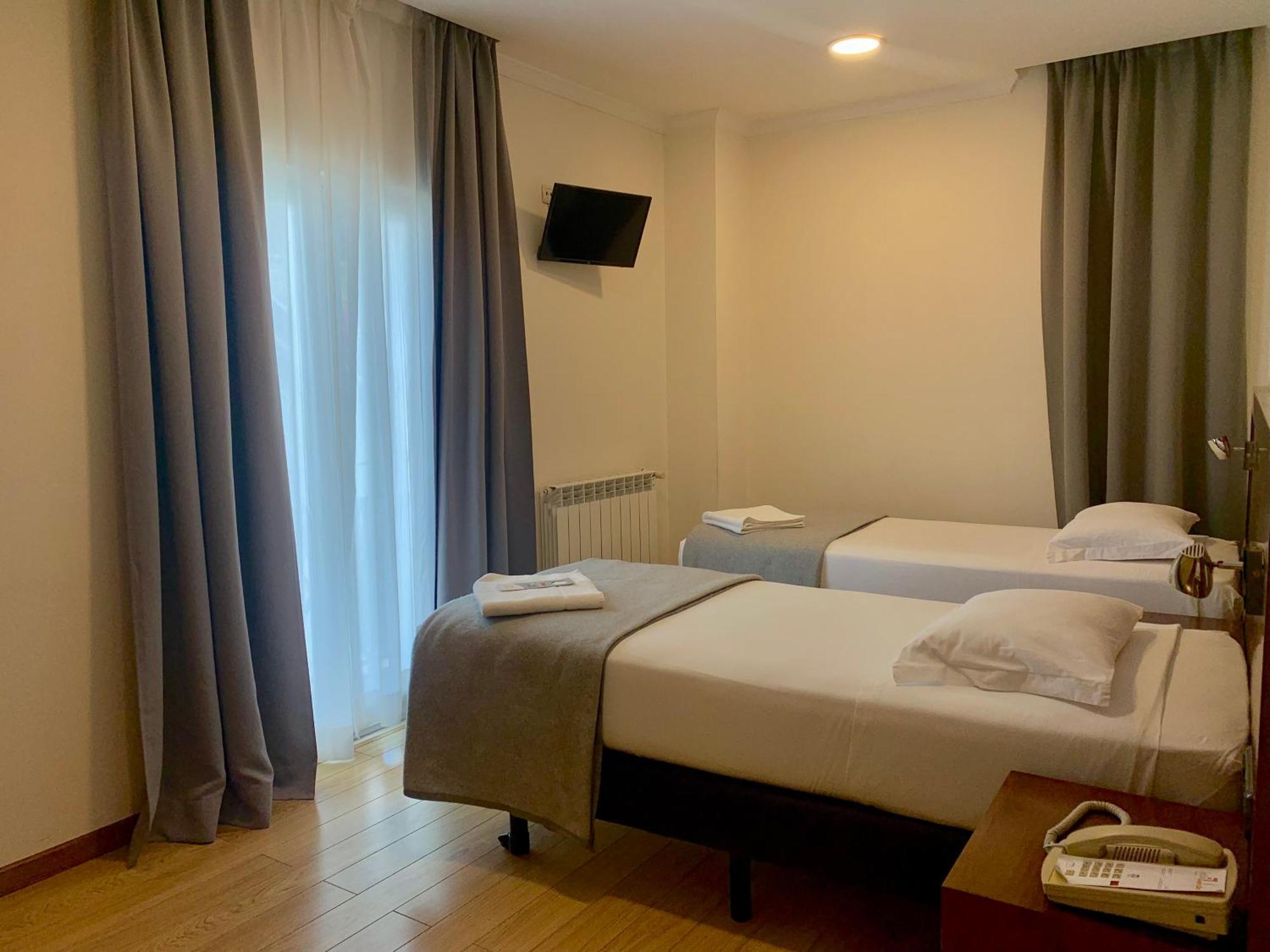Hotel Vila Verde Кастро Верде Екстериор снимка