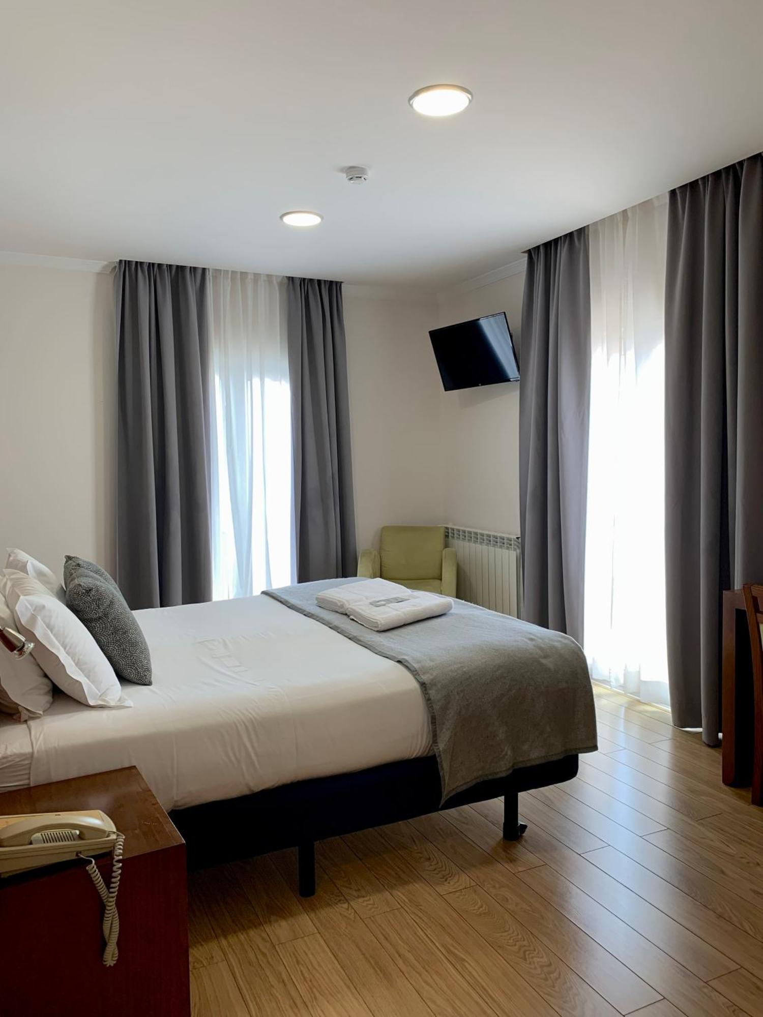 Hotel Vila Verde Кастро Верде Екстериор снимка