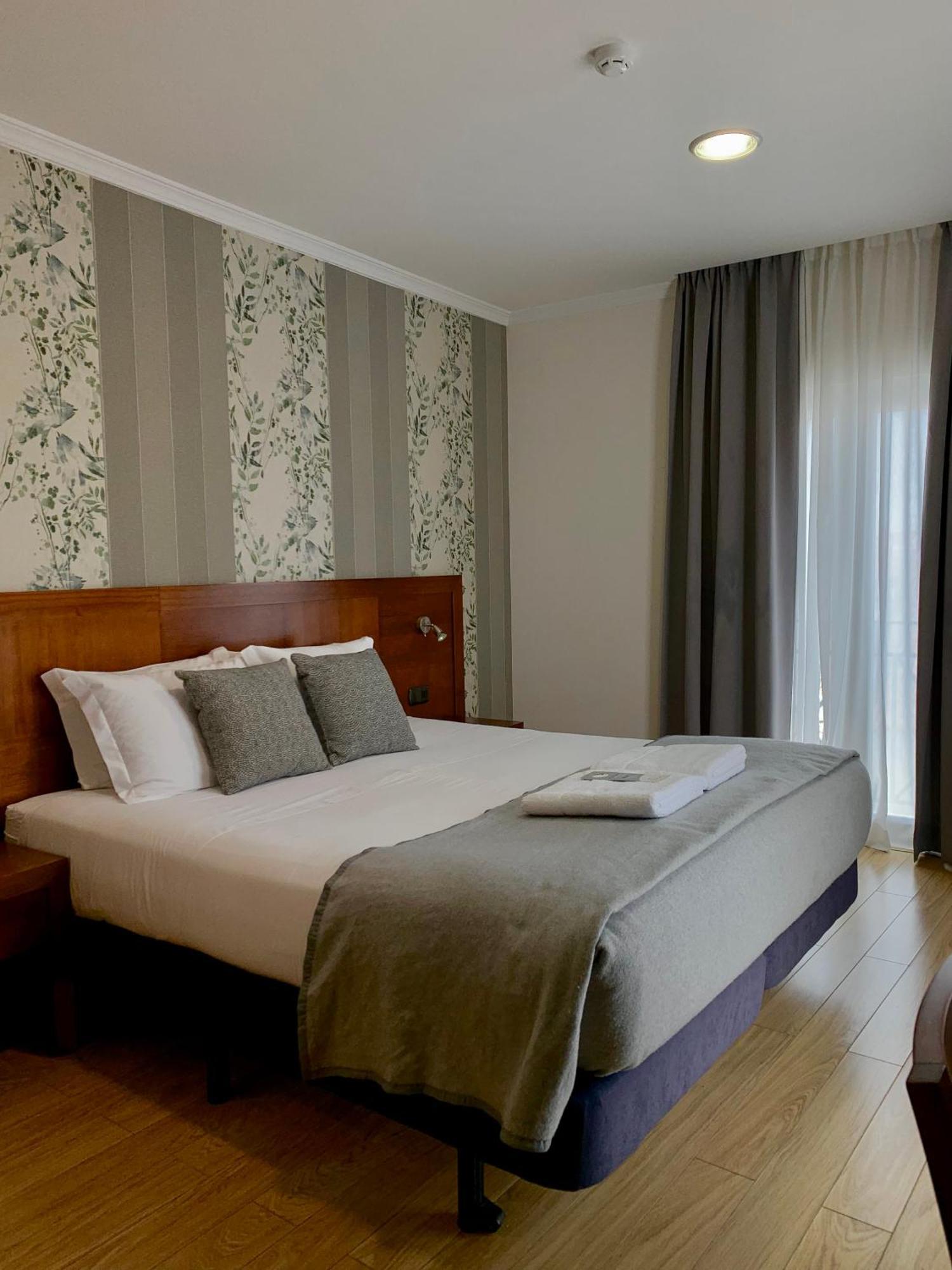Hotel Vila Verde Кастро Верде Екстериор снимка